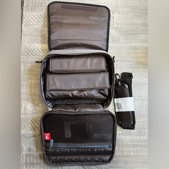 Nintendo Switch Oled accessories. Does not include console. Make me an offer - Picture 12 of 15